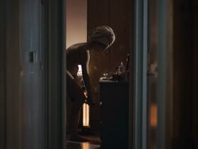 Мора Аренильяс голая – Invisible (2017) #4