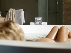 Катя Риман голая – Tödliche Geheimnisse — Jagd in Kapstadt (2017) #4