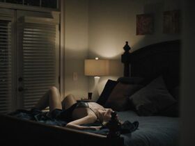 Тесса Феррер секси – Мистер Мерседес s02e01 (2018) #3