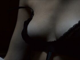 Кирсти Эвертон голая – Эксперимент Холли Кейн (2017) #6