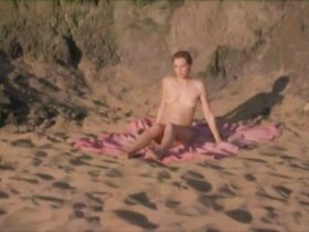 Ханелор Кнатс голая – Захватчик 33D (2011) #4