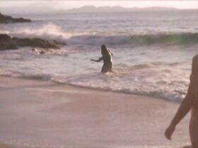 Ханелор Кнатс голая – Захватчик 33D (2011) #9