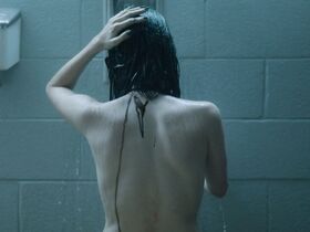 Эмма Дюмон секси – Одаренные s01e02 (2017) #3