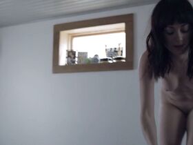 Эмбер Стоунбрейкер голая – Погода для секса (2018) #5