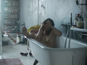 Марта Маликовская голая – Ослепленный огнями s01e01 (2018) #5