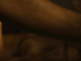 Софи Кеннеди Кларк голая – Подчиняйся (2018) #5