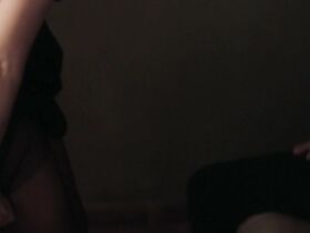 Сара Серрайокко голая – И целый мир между нами (2016) #6