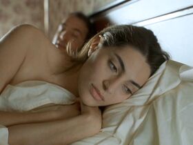 Катерина Мурино секси – Любовь на троих (2005) #3