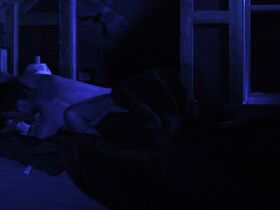 Кармен Анелло голая – Воздействие (2018) #5