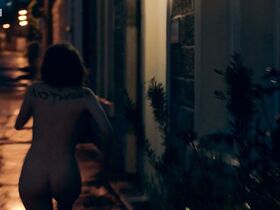 Имоджен Кинг голая – Клика s02e01-02 (2018)