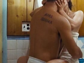 Шейла Ванд голая – Мы, животные (2018) #2