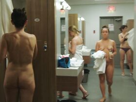 Анни Крюгер голая, Лизанн Бегин голая, Инга Леханова голая, другие – Романовы s01e04 (2018) #5