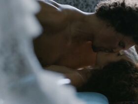 Андреа Петрик голая, Андреа Чапар голая – Кинчем (2017) #5