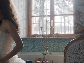 Андреа Петрик голая, Андреа Чапар голая – Кинчем (2017) #6