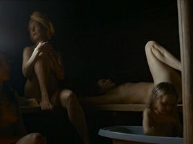 Милка Алрот голая, Мари Рантасила голая, Анна Паавилайнен голая – Wonderland (2017) #4