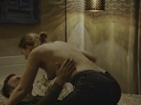 Сара Жиродо голая, Марьяна Спивак голая – Бюро s04e05 (2018) #3