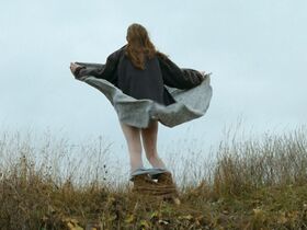 Юлия Ауг голая, Полина Ауг секси – Небесные жёны луговых мари (2012) #3