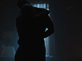 Минка Келли голая – Титаны s01e09 (2018) #9