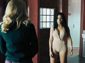 Ана Изабелль секси – Безумие 13 (2017) #3