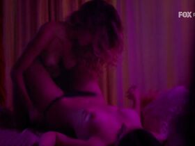 Мария Бопп голая, Джейс Валенте голая, Габриела Эстеван голая – Зови меня Бруна s03e01 (2018) #8