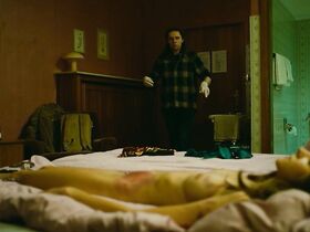 Наталья Белицки голая – Парфюмер s01e04 (2018)