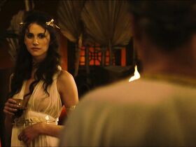 Катя Риман голая, Лизе Ферин секси – Великолепные времена (2018) #5