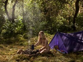 Патриша Аркетт голая, Лаура Грэйди секси, Дебора Феррари секси – Звериная натура (2001) #4