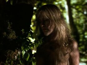 Патриша Аркетт голая, Лаура Грэйди секси, Дебора Феррари секси – Звериная натура (2001) #7