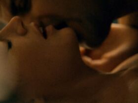 Балла Бие секси, Малин Арвидссон секси, Санна Мари Патьяс голая – Арне Даль: Мудрая кровь (2012) #2