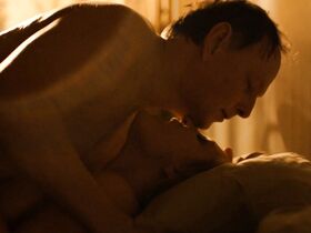 Балла Бие секси, Малин Арвидссон секси, Санна Мари Патьяс голая – Арне Даль: Мудрая кровь (2012) #6