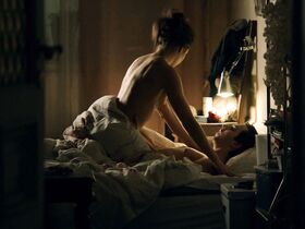 София Зуаги голая, Вера Витали голая – Арне Даль: На вершину горы (2012) #4