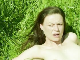 Анна Кротоска голая, Малгожата Щербовска голая – Башня. Ясный день (2017) #3