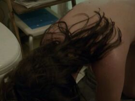 Анна Кротоска голая, Малгожата Щербовска голая – Башня. Ясный день (2017) #5