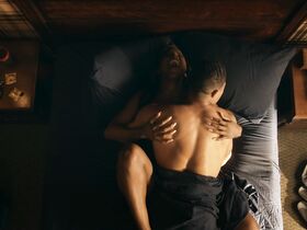 Антуанетта Робертсон секси, Ниа Лонг секси – Уважаемые белые люди (2017) #3