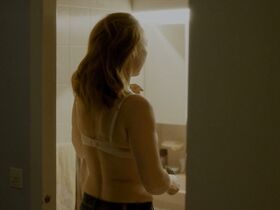 Катрин Фро голая, другие – The Midwife (2017) #2