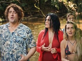 Летиция Лима секси, Моник Алфрадик секси – Beyond the Island s01e01-03 (2018) #11