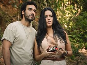 Летиция Лима секси, Моник Алфрадик секси – Beyond the Island s01e01-03 (2018) #13