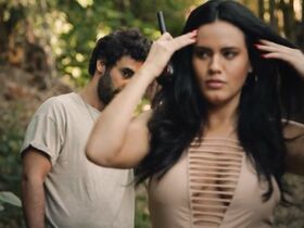 Летиция Лима секси, Моник Алфрадик секси – Beyond the Island s01e01-03 (2018) #14