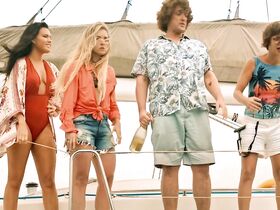 Летиция Лима секси, Моник Алфрадик секси – Beyond the Island s01e01-03 (2018) #8