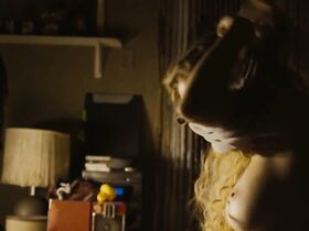 Лорена Компрату голая, другие – Нечист на руку s01e03-06 (2018) #4