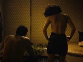 Лорена Компрату голая, другие – Нечист на руку s01e03-06 (2018) #9