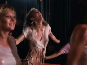 Мэриэл Хемингуэй голая, Табита Херрингтон голая, Шила Андерсон голая – Звезда Плейбоя (1983) #7