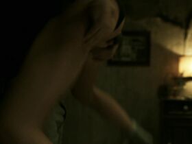 Урсула Корберо секси – Бумажный дом s01e01 (2017) #2