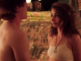 Алекси Паппас голая – Тректаун (2016) #3