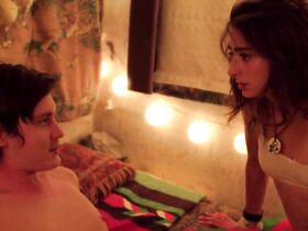 Алекси Паппас голая – Тректаун (2016) #8