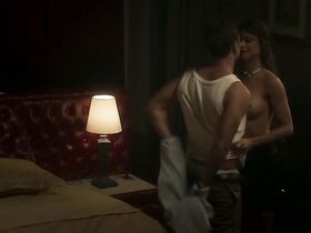 Жулианне Тревизол голая – Такое было время s01e04 (2017)