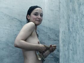 Альба Аугуст секси, Анжела Бундалович голая, Джессика Диннаж голая – Дождь s01e05 (2018)