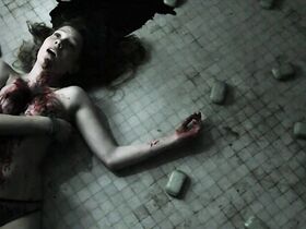 Шарлотта Вега секси, Диана Гомес голая, Барбара Местанса голая – Невинный (2013) #5