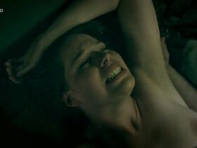 Натали Рехорова голая – Škoda lásky s01e15 (2013)