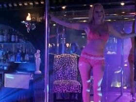 Кристина Тремарко голая – Gifted (2003) #1